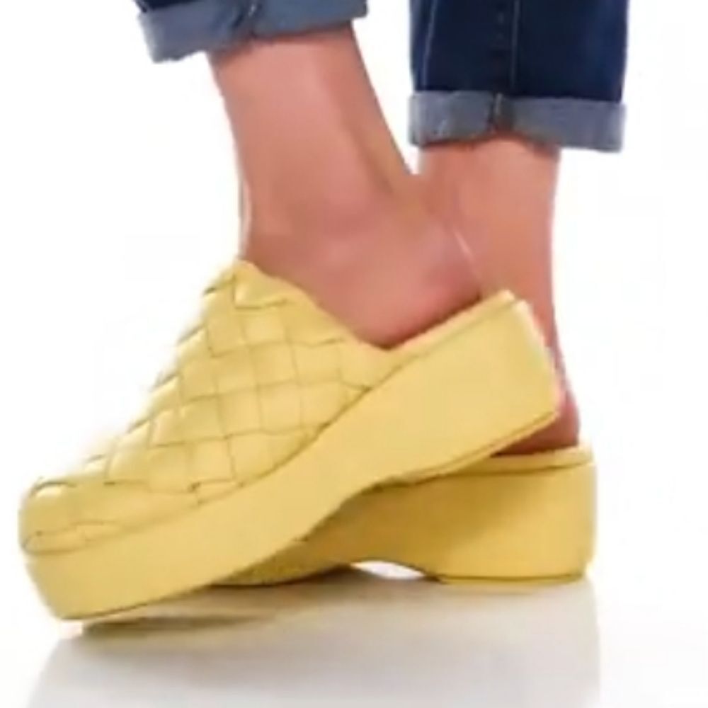 BRAND NEW CIRCUS NY BY SAM ELDEMAN WOMENS JULIETA WOVEN CLOGS MULE R3